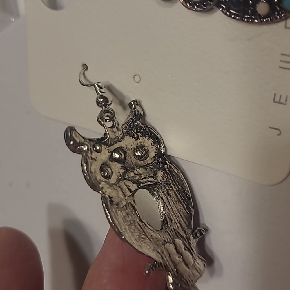 Elegant Silver and  Multicolor Dangle Owl Earrings - Picture 6 of 6